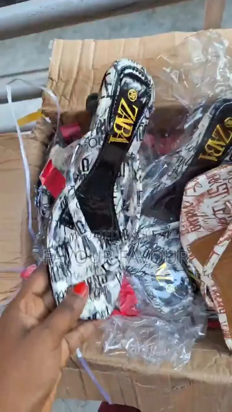 Slippers Heels ( Size 42)