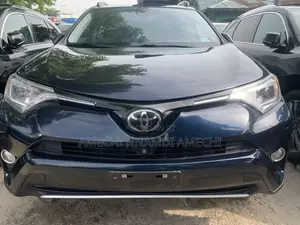 Toyota RAV4 Platinum AWD (2.5L 4cyl 6A) 2017 Blue