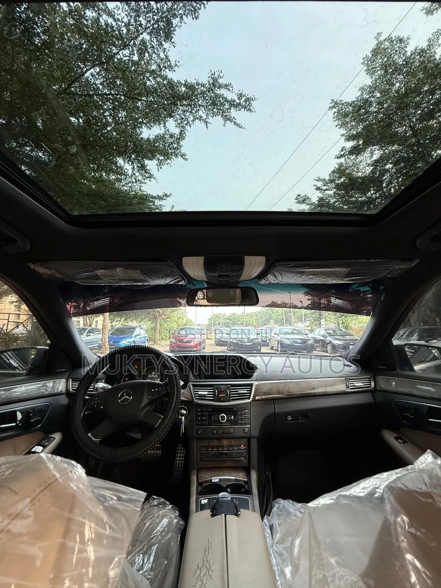 Mercedes-Benz E350 2011 Black