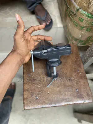 3” Table Vice