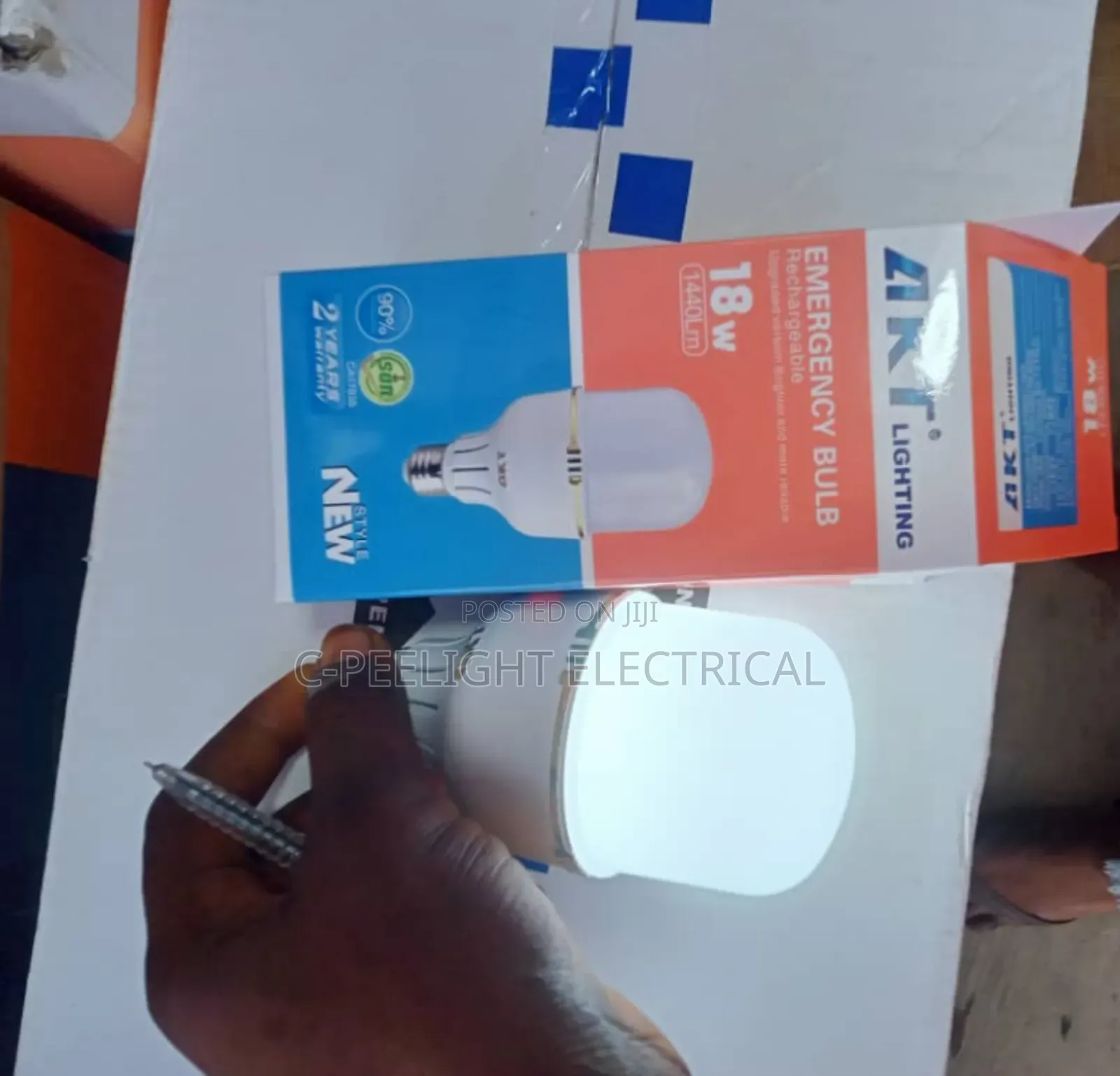 18watts Rechargeable Bulb Akt