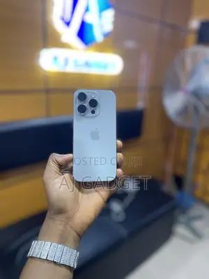 Apple iPhone 16 Pro 128 GB White