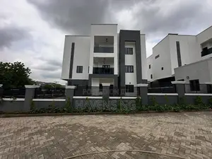 7bdrm Duplex in Kaura for sale