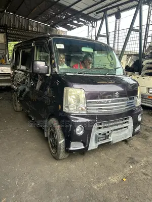 Suzuki Every 2014