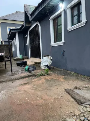Photo - 4bdrm Bungalow in Abiola Farms Estate, Ayobo for sale