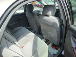 Toyota Corolla LE 2007 Gray