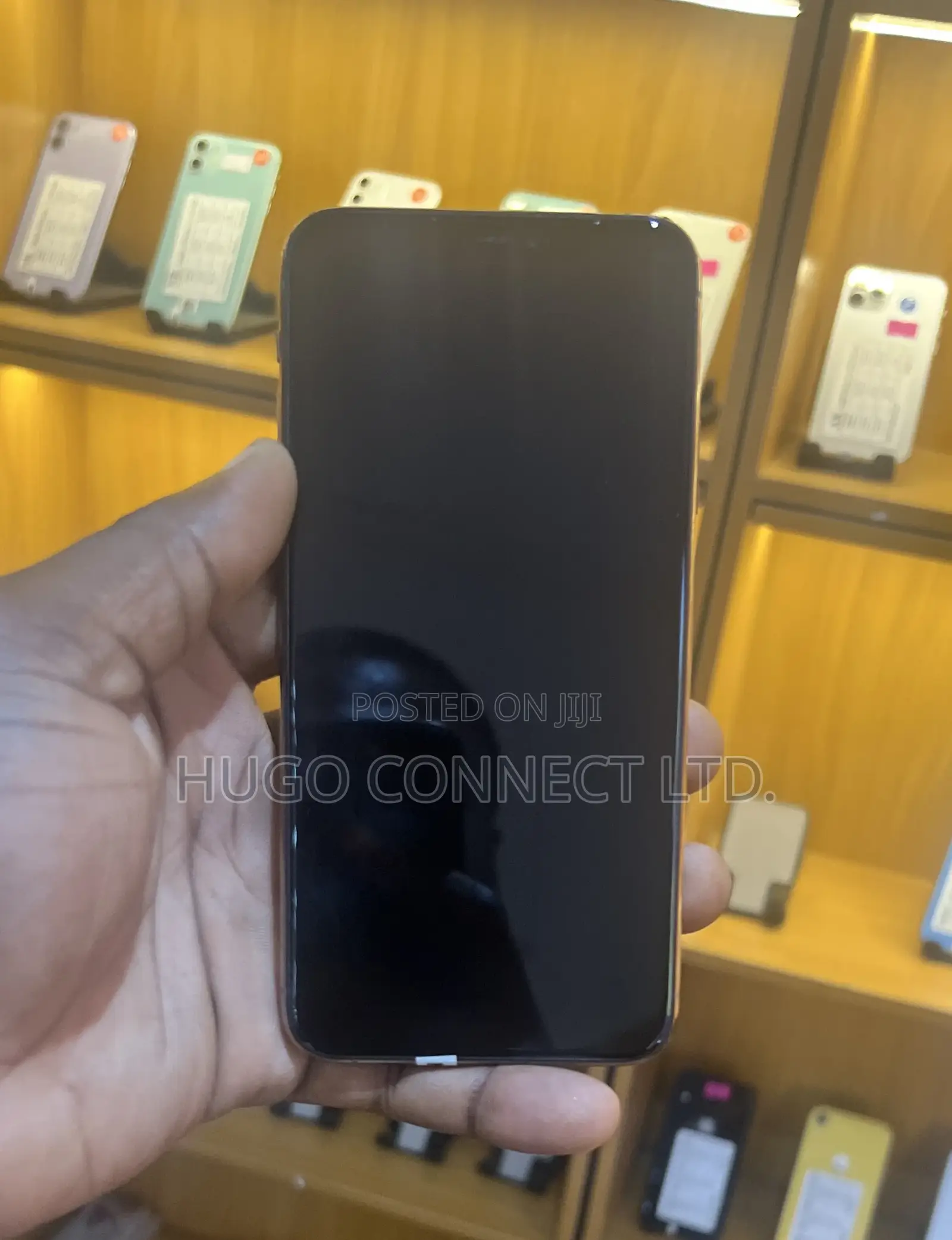 Apple iPhone 11 Pro Max 64 GB Gold