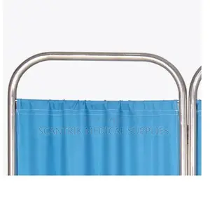 Folding Consultation Divider