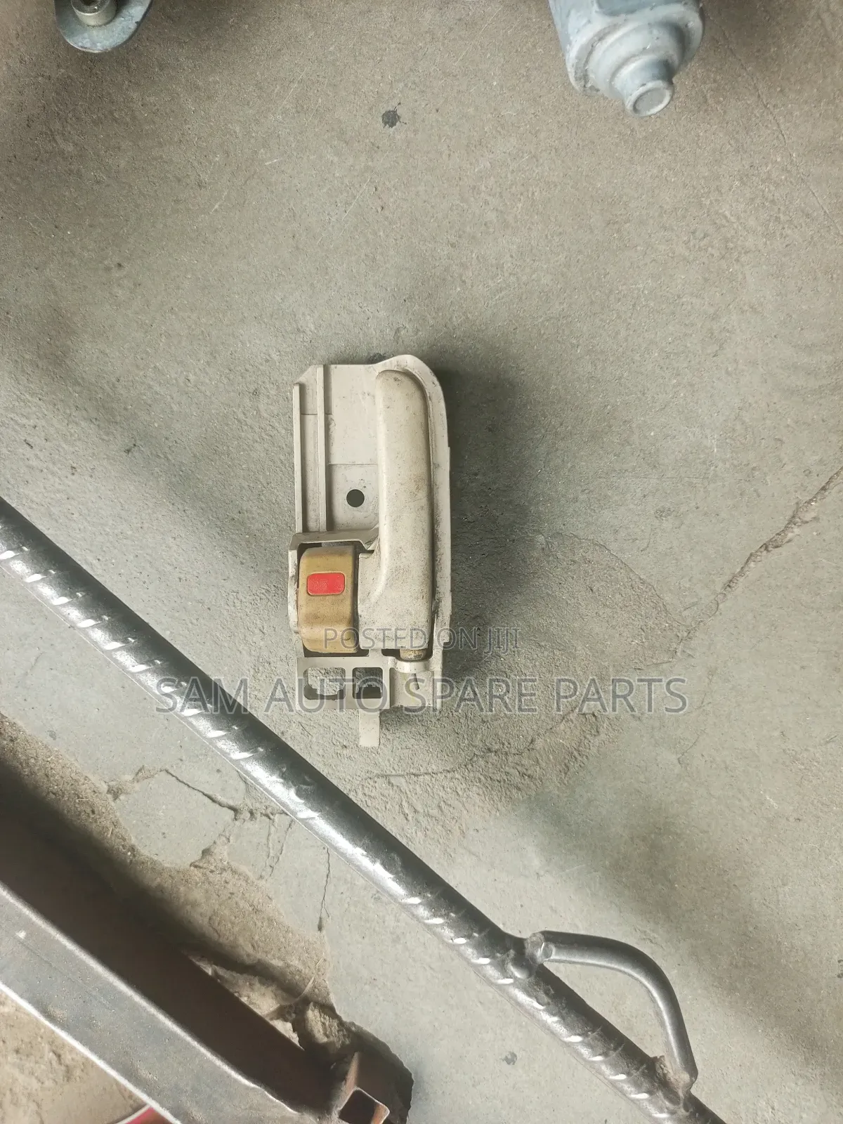 Toyota Corolla Inner Opener Front Left Side 05