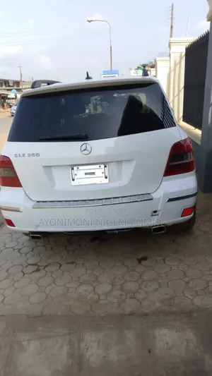 Mercedes-Benz GLK-Class 350 2011 White