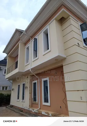 2bdrm Block of Flats in Fo1, Kubwa for rent