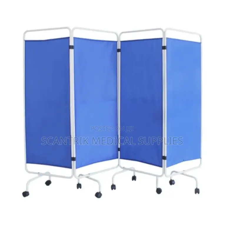 Foldable Privacy Wall