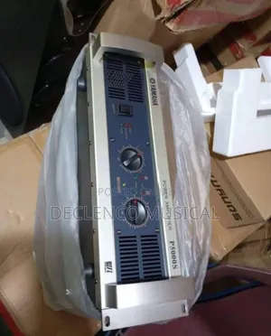 Yamaha Powered Amplifier P5000