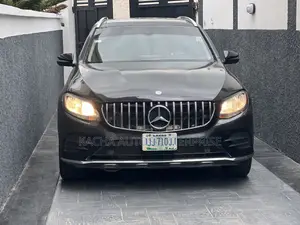 Mercedes-Benz GLC-Class 2016 Black