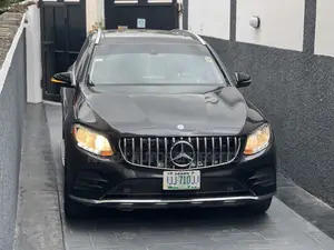 Mercedes-Benz GLC-Class 2016 Black