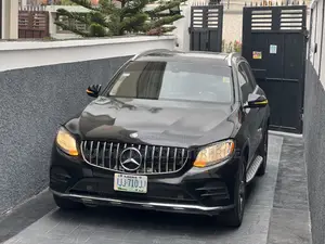 Mercedes-Benz GLC-Class 2016 Black
