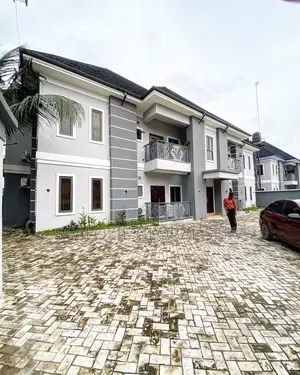 Fully Furnished 2 Bedroom Short Let (Air Bnb) Apartment
