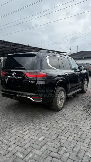New Toyota Land Cruiser 2023 Black