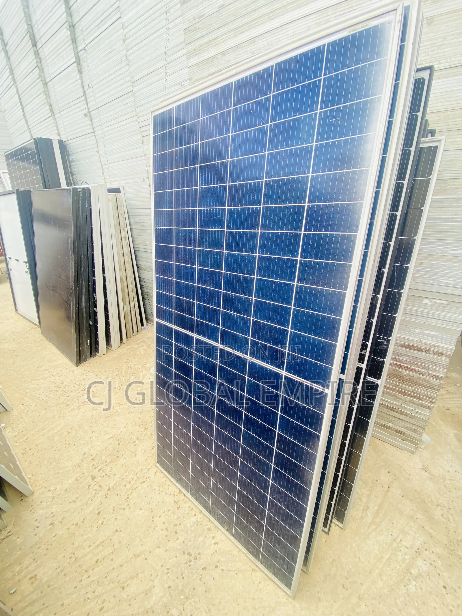580w Jinko Solar Panel
