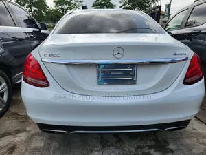 Mercedes-Benz C300 2015 White