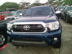 Toyota Tacoma 4dr Double Cab 5.0 ft. SB (2.7L 4cyl 4A) 2015 Blue