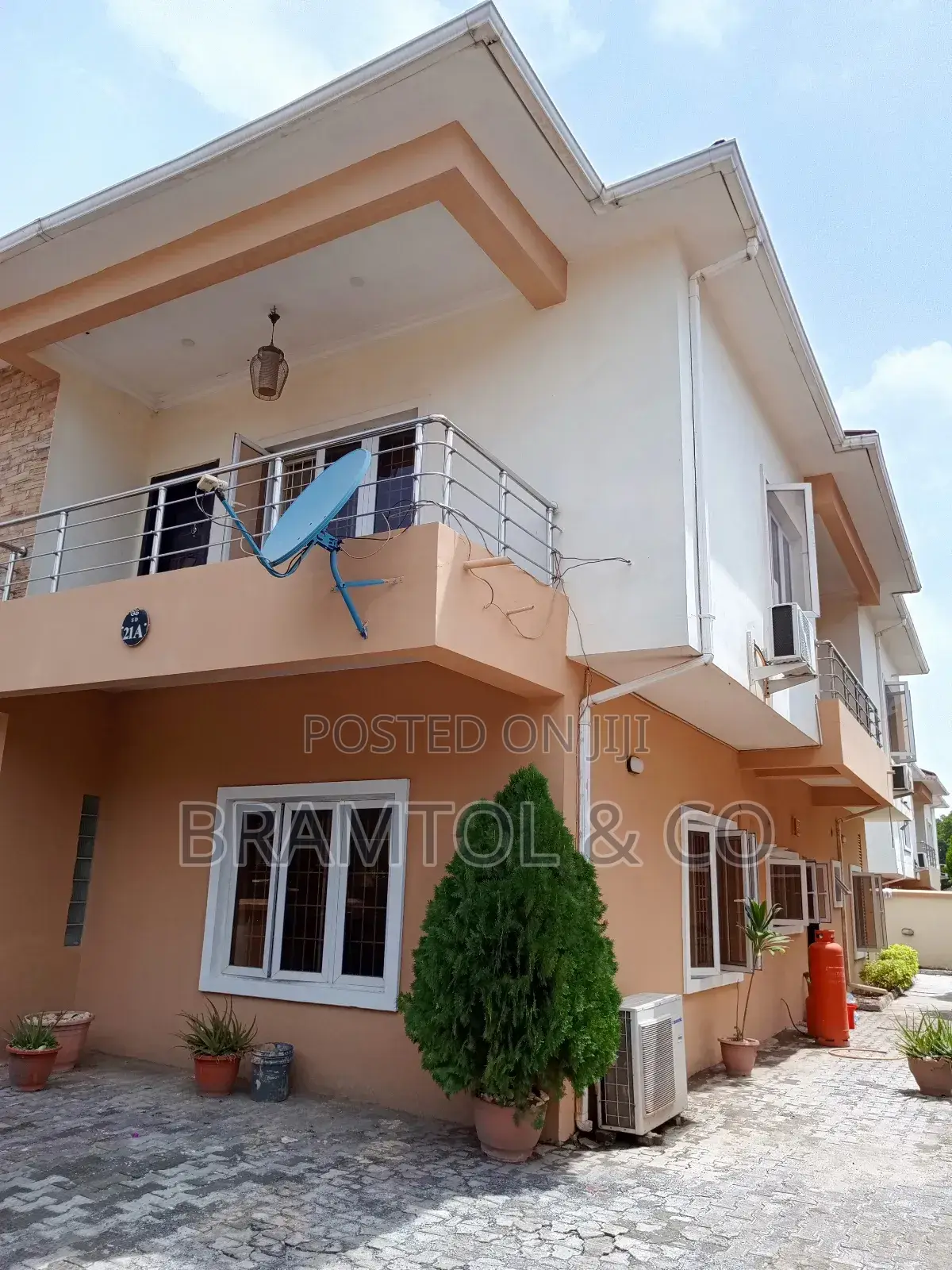 4bdrm Duplex in Apo District for rent