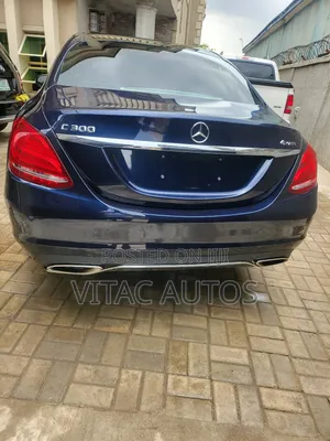 Mercedes-Benz C300 Sport 4dr AWD 4Matic Sedan (2.0L 4cyl 7A) 2015 Blue