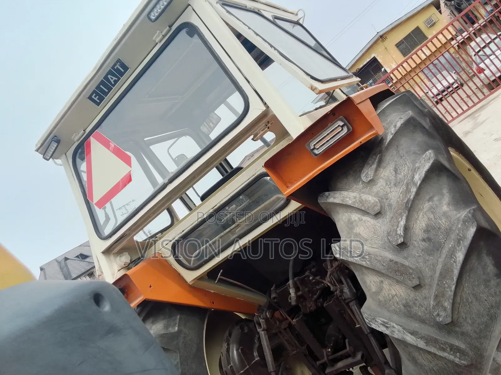 Tractor Unit