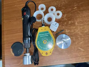 Hand Capping Sealing Machine