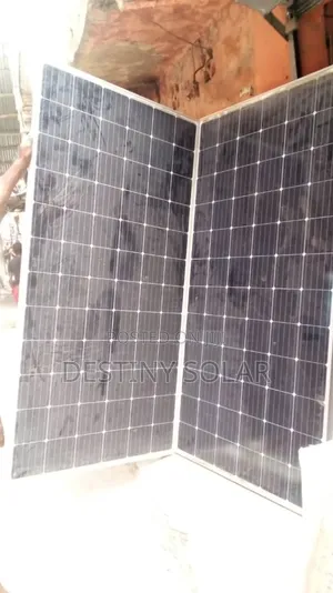 250watts Solar Panel Canadian Mono Used Like New One Clean