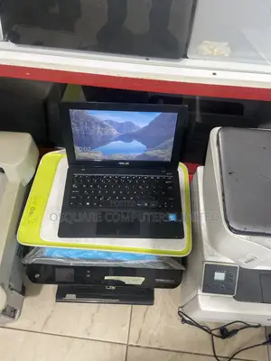 Laptop Asus X200CA 2GB Intel Celeron HDD 500GB