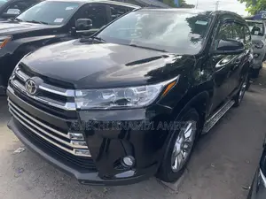 Toyota Highlander Limited Platinum 4dr SUV (3.5L 6cyl 6A) 2015 Black