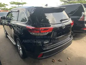 Toyota Highlander Limited Platinum 4dr SUV (3.5L 6cyl 6A) 2015 Black