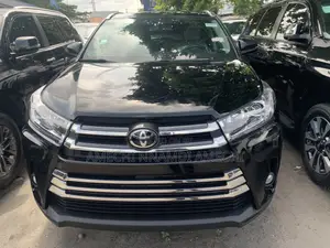 Toyota Highlander Limited Platinum 4dr SUV (3.5L 6cyl 6A) 2015 Black