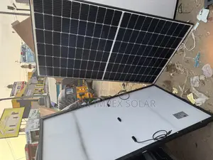 Canadian Solar Panel Half Cut Mono 550watts 120cells