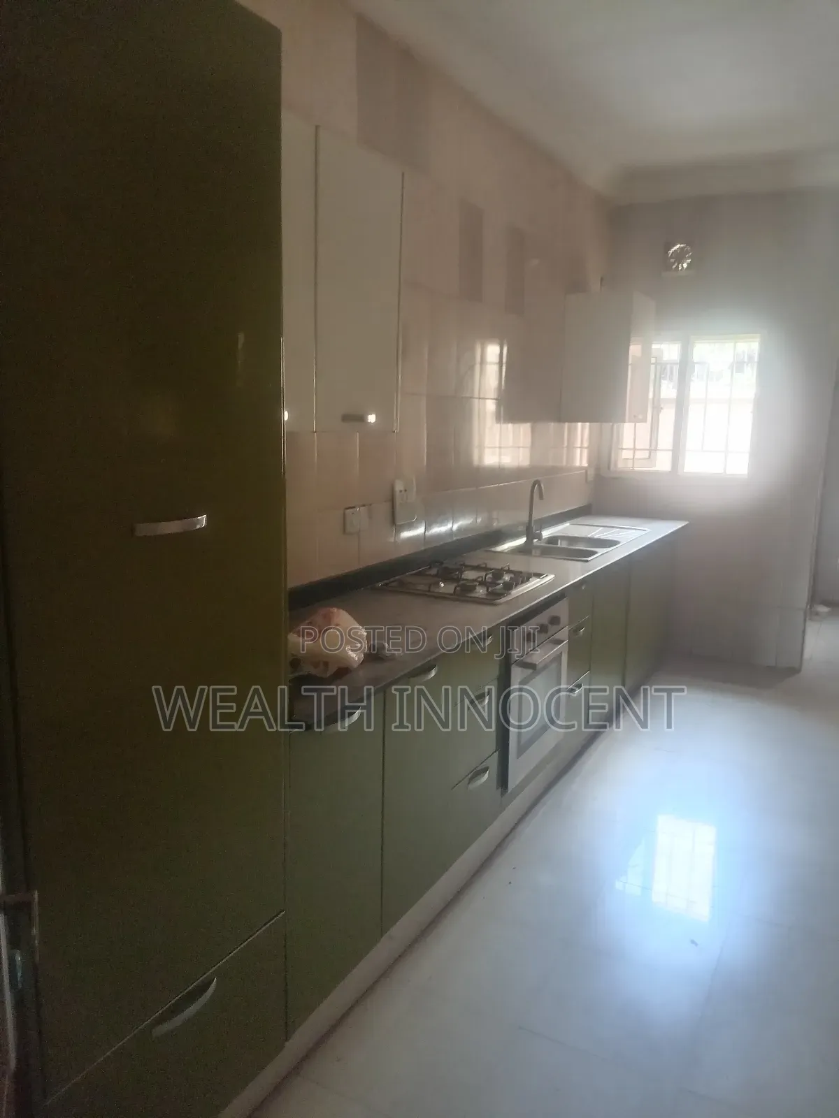 4bdrm Duplex in Apo District for rent