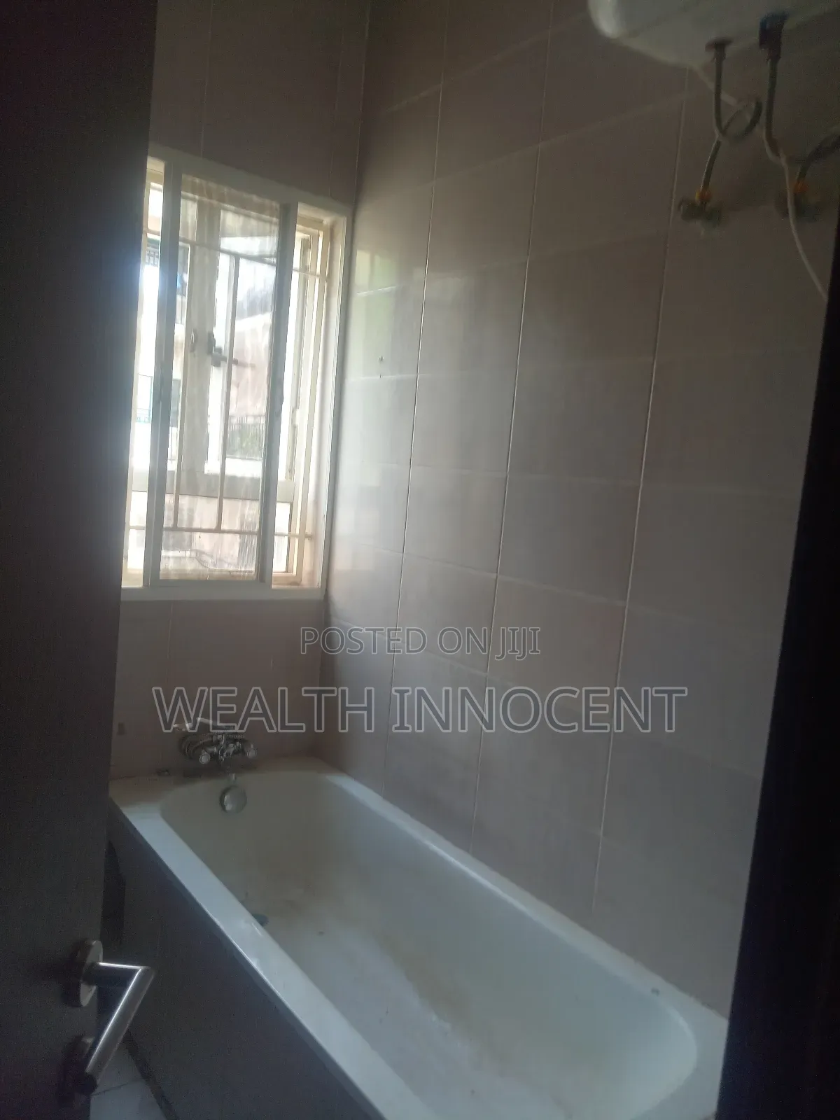 4bdrm Duplex in Apo District for rent