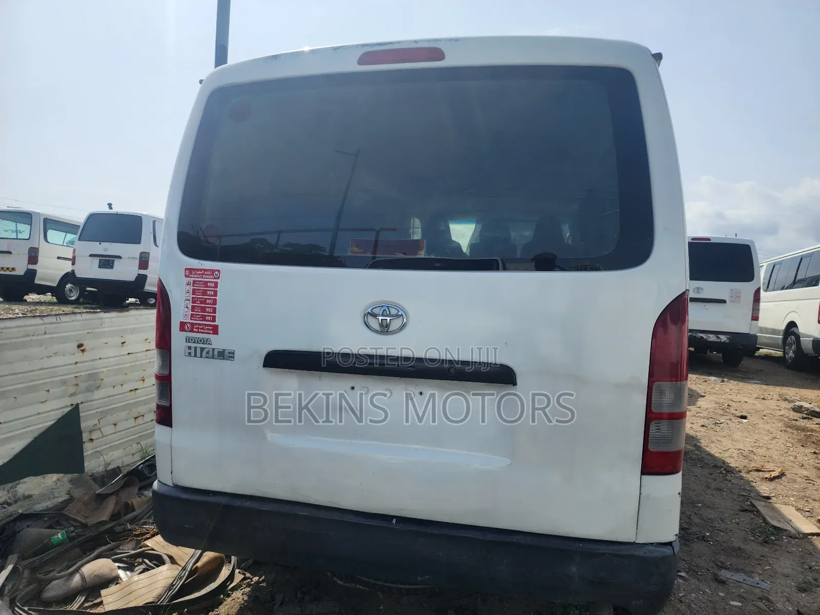 Toyota HiAce 2010 White