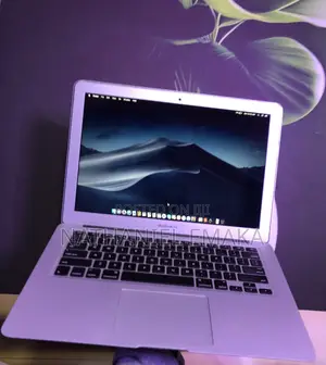 Photo - Laptop Apple MacBook Air 8GB Intel Core i5 SSD 128GB