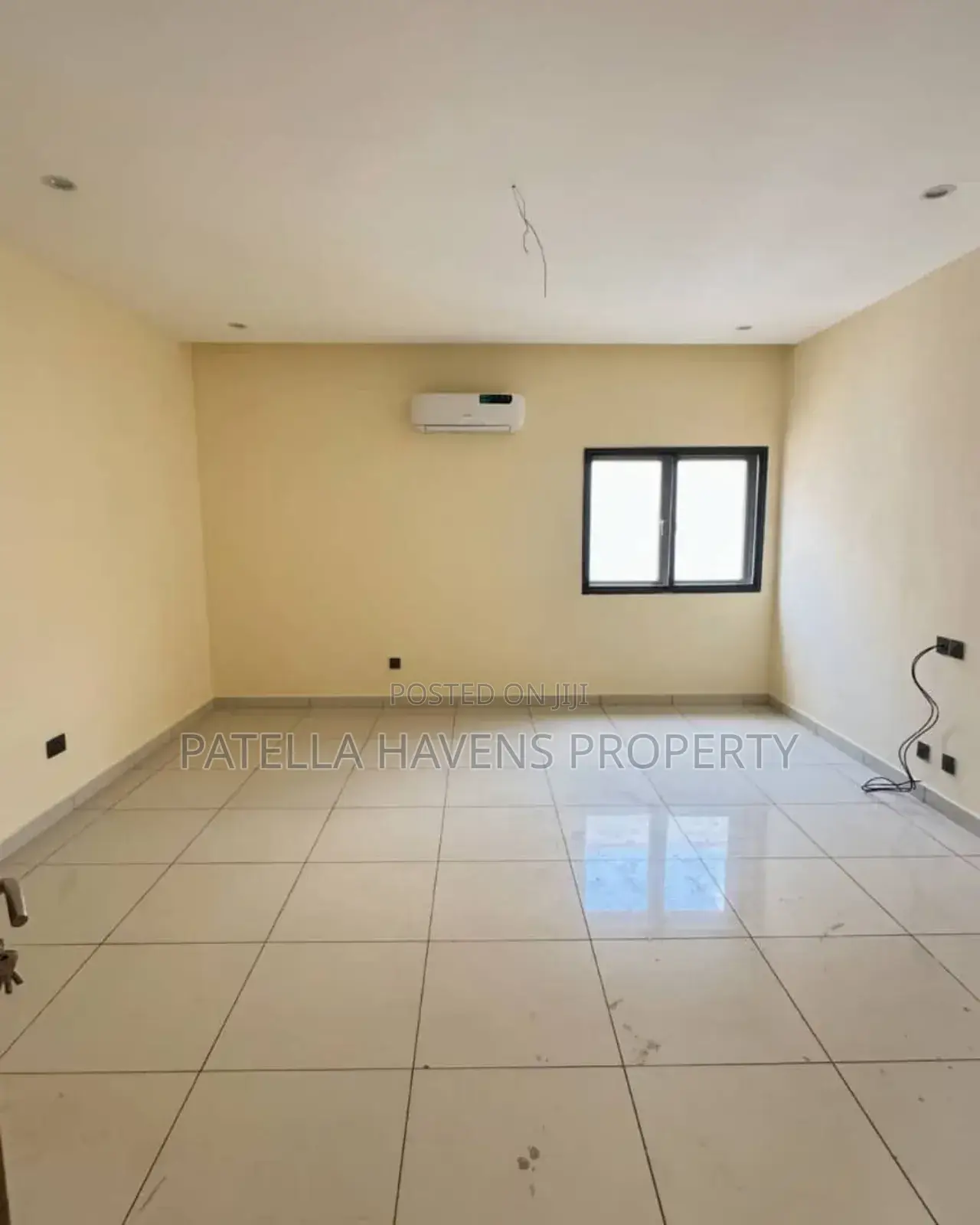 Fully Detached House