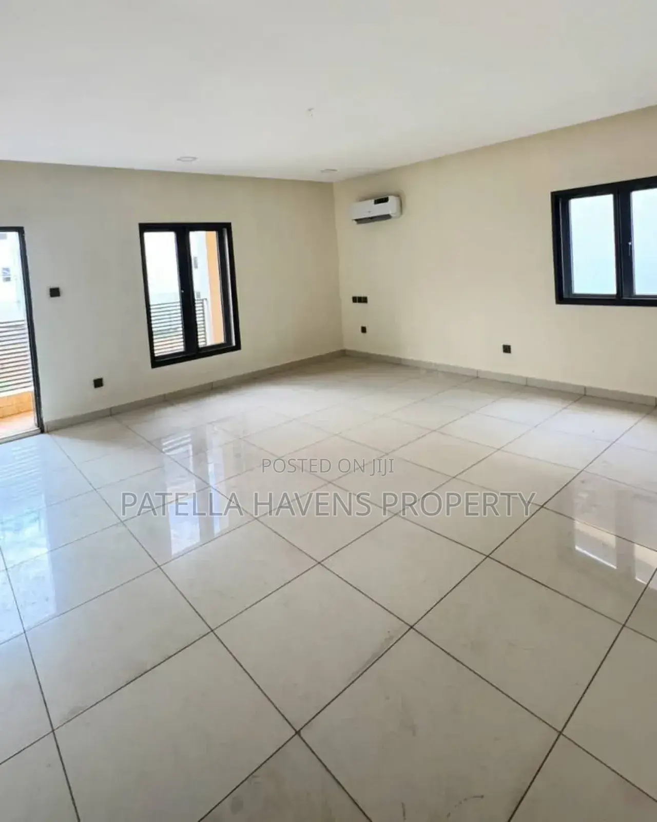 Fully Detached House