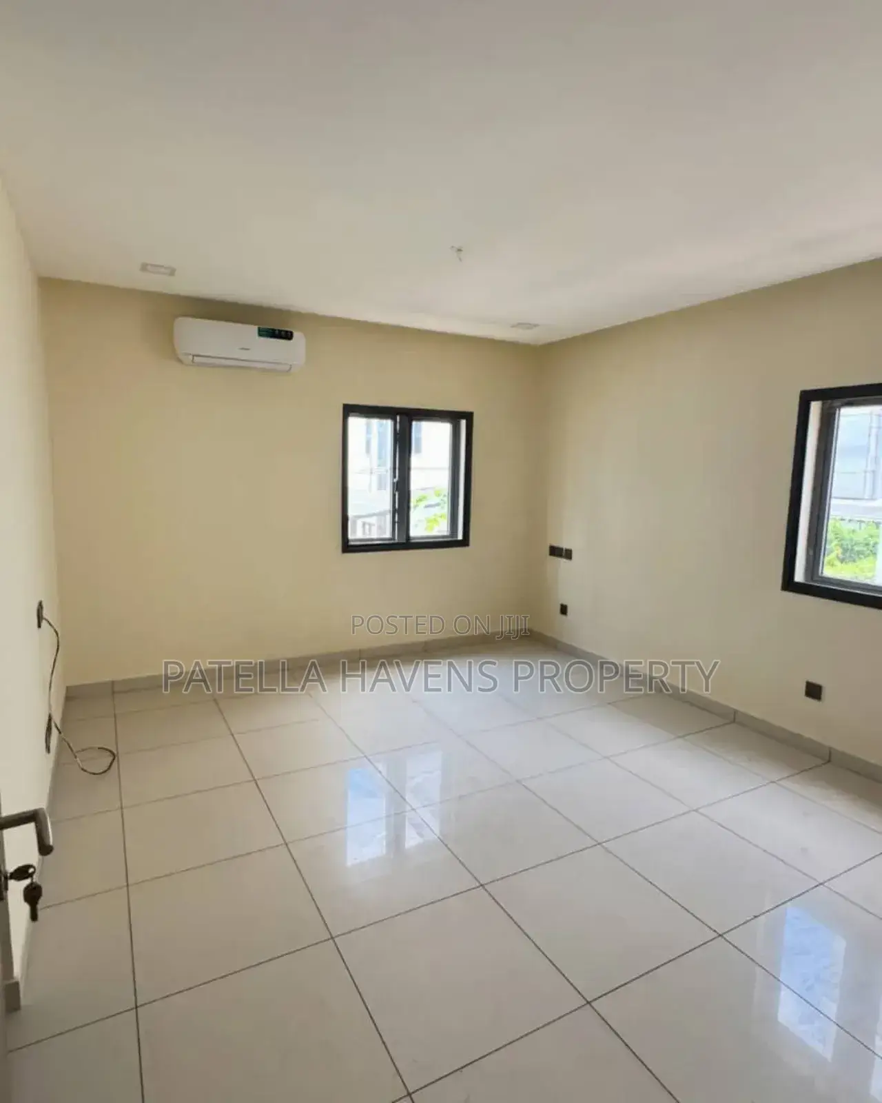 Fully Detached House