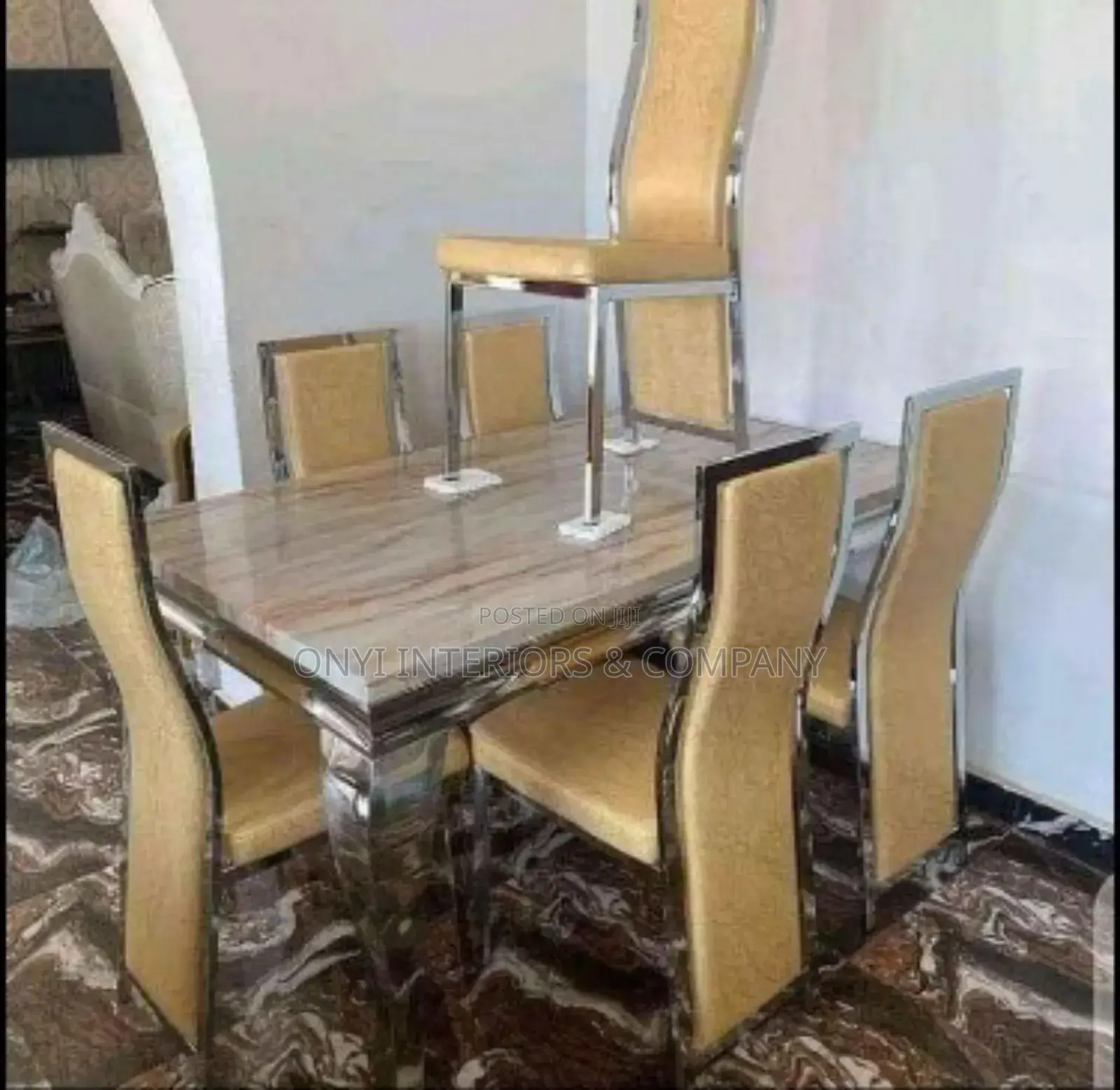 6 Seaters Marble Dining Table