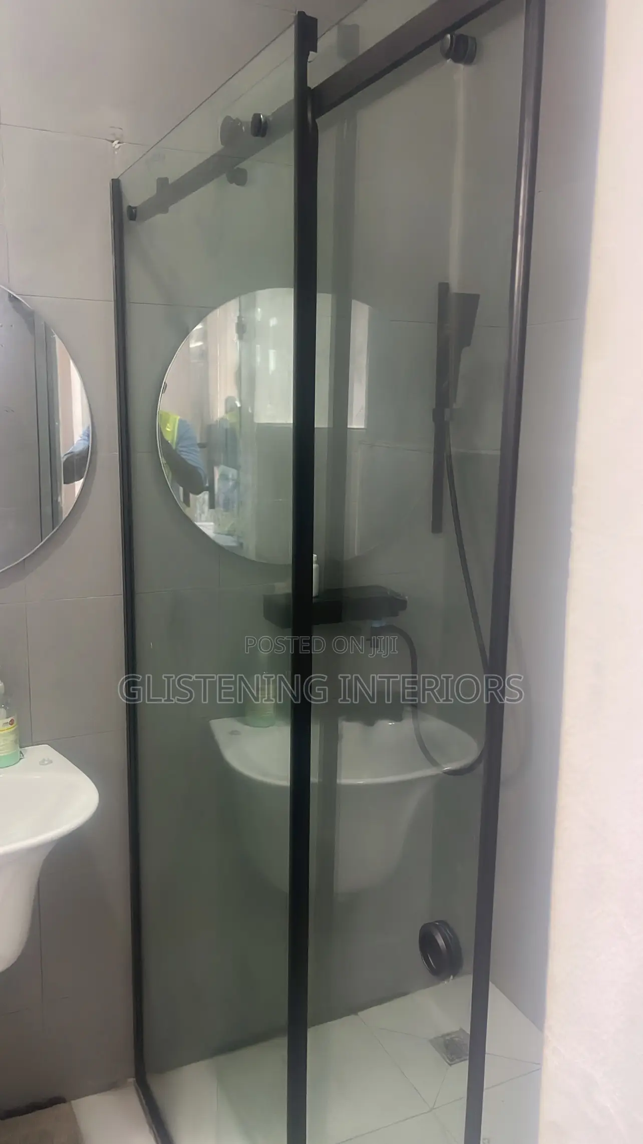 Sliding Cubicles Design