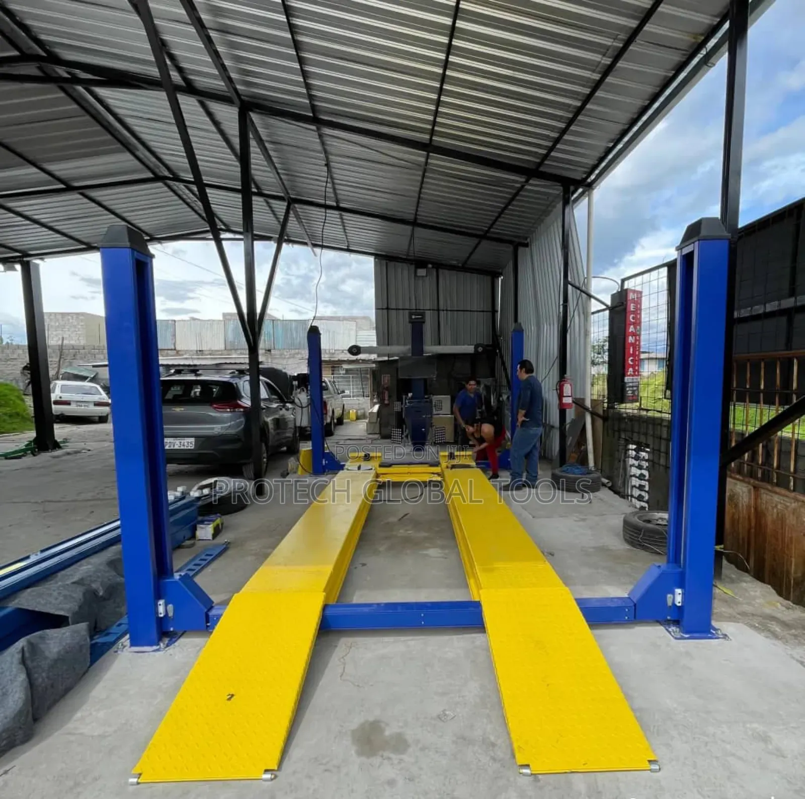 4 Tons 4 Post Lift