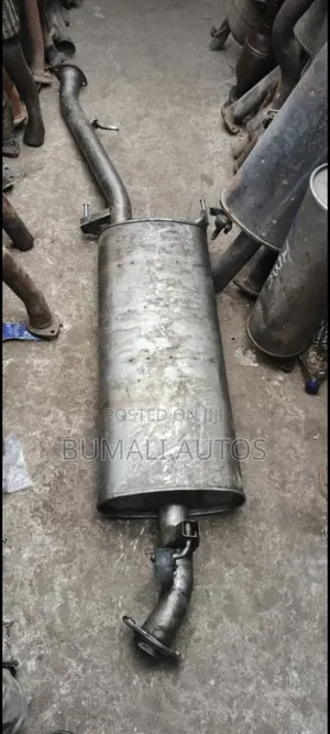 Exhaust Center Pot for Lexus Nx300 2017-2020 Model