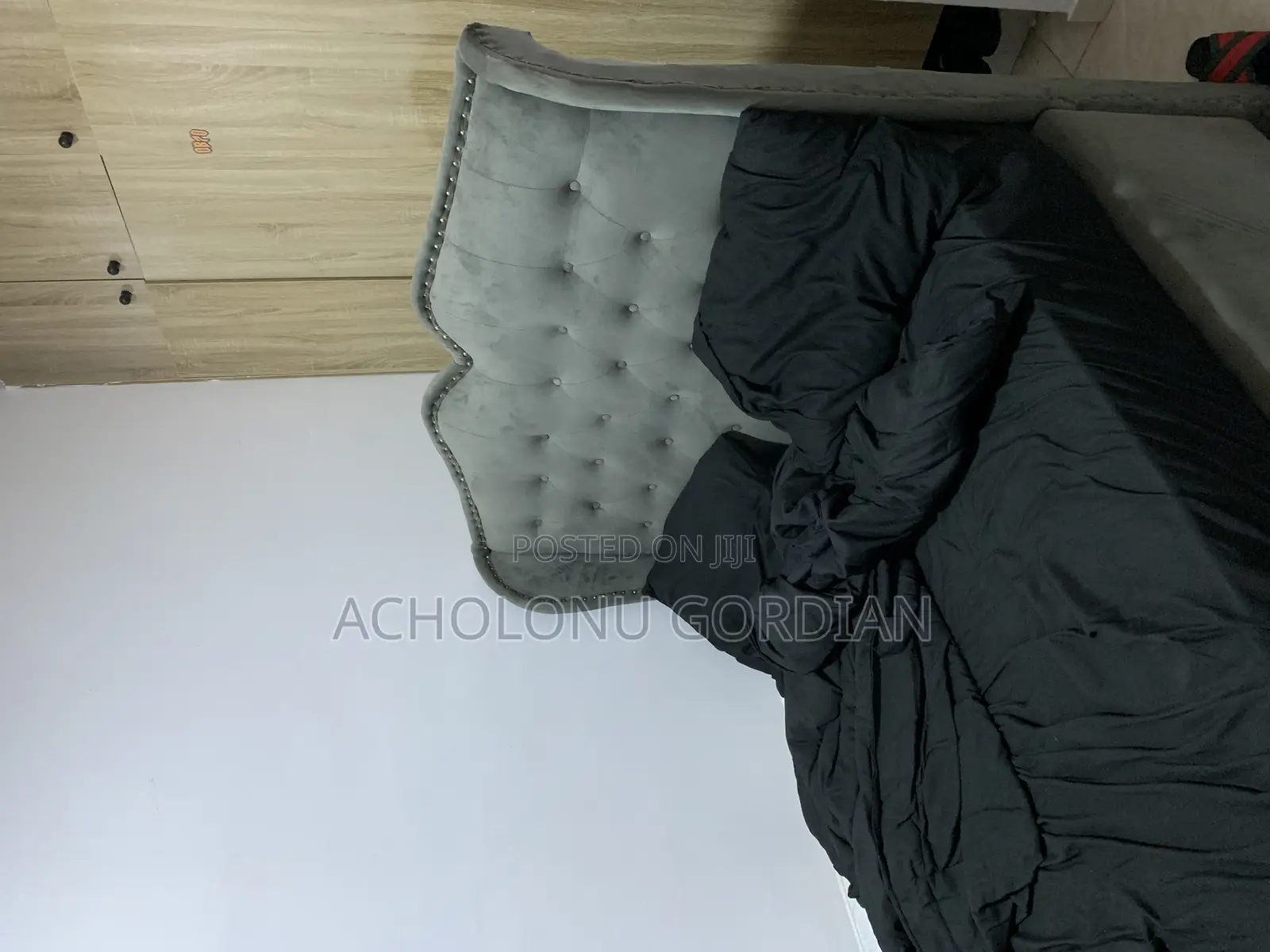Bedframe 4 and Half by 6