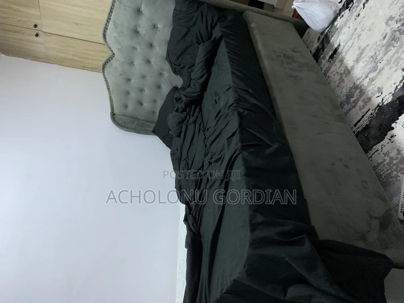 Bedframe 4 and Half by 6