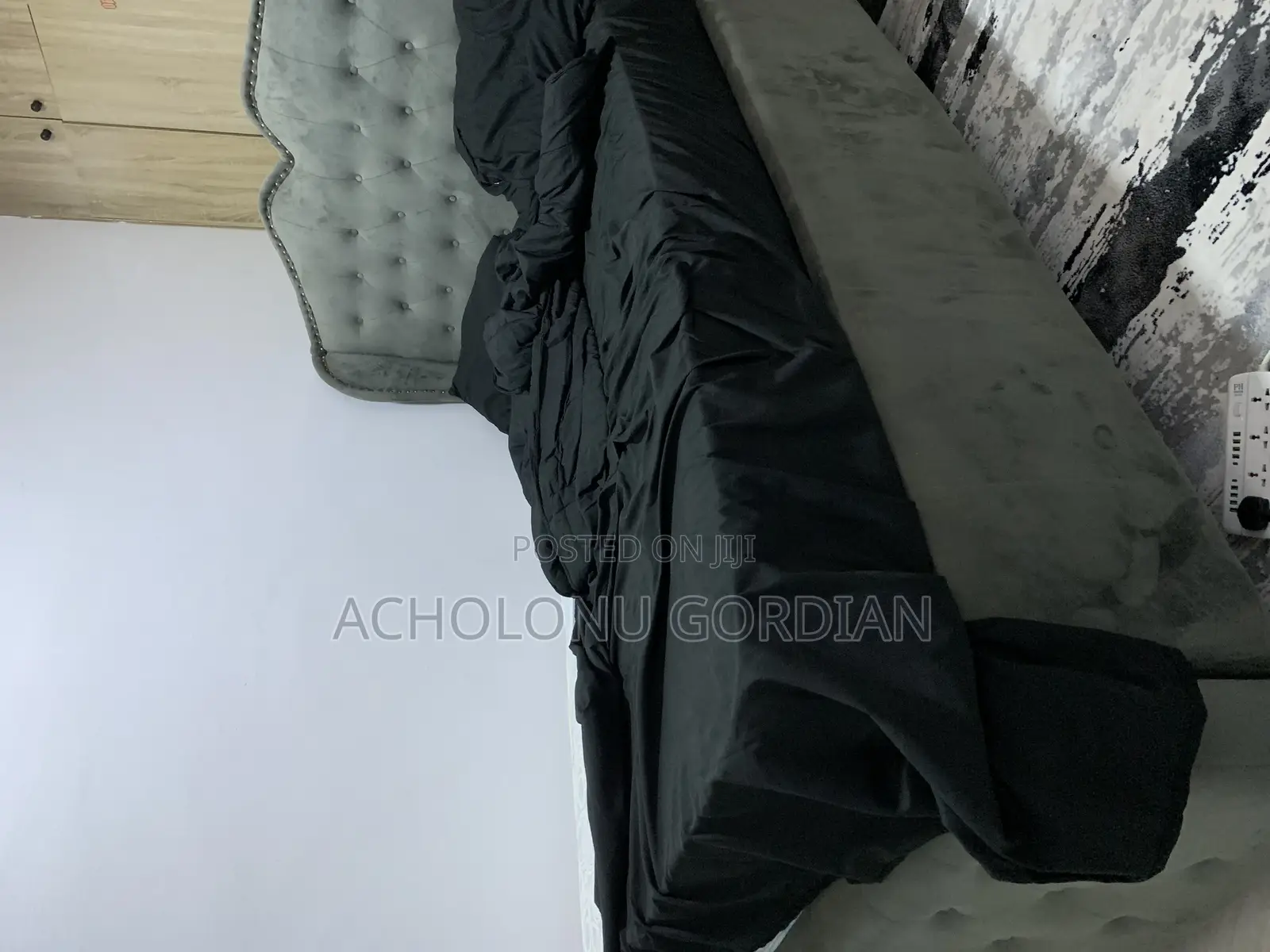 Bedframe 4 and Half by 6
