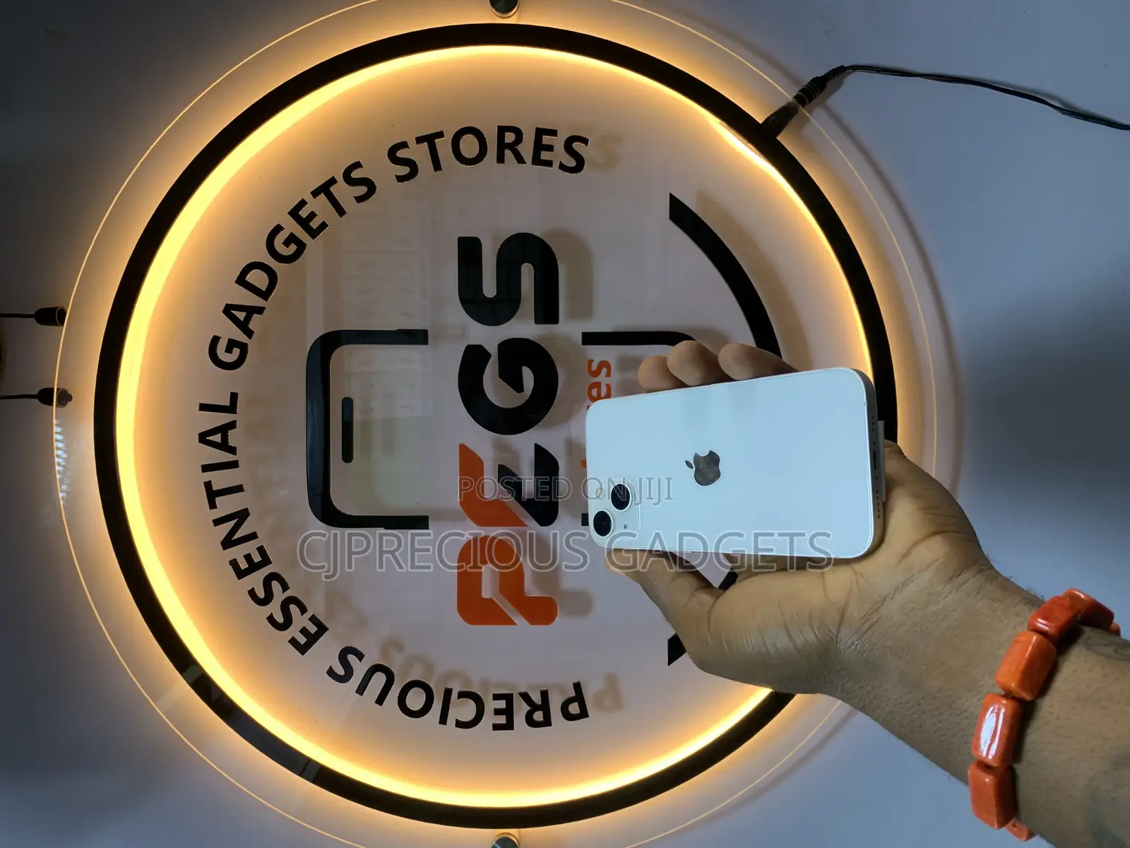 Apple iPhone 13 128 GB White